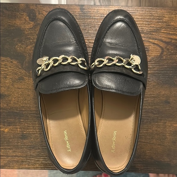 & Other Stories Black Loafers with Gold Chain - Picture 1 of 2